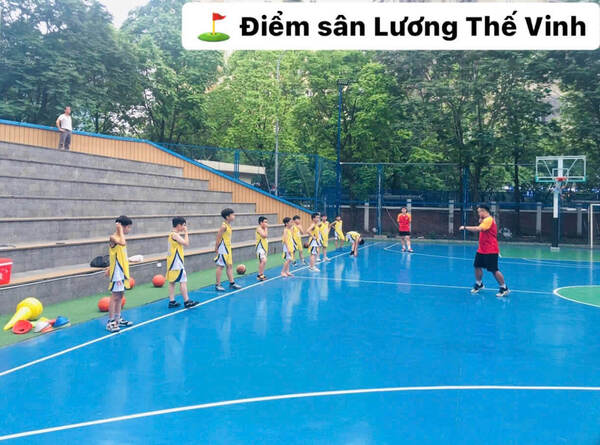 Điểm sân THCS Lương Thế Vinh - Trung tâm bóng rổ FBC