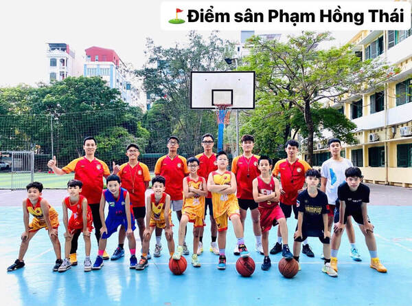 Điểm sân Phạm Hồng Thái - Trung tâm bóng rổ FBC